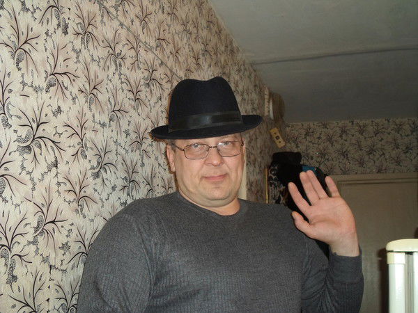 Александр Иванов