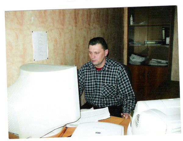 Олег Ахрамович