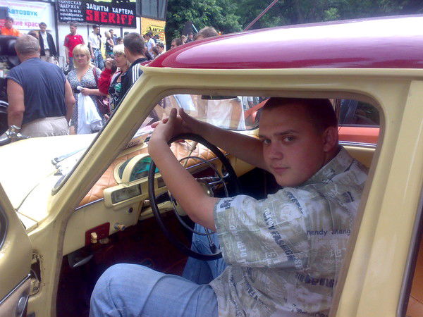 Мишаня Незнайкин