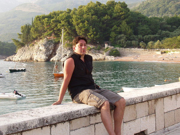 Артем Артем