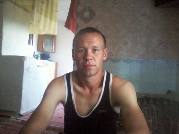 Макс Земляков