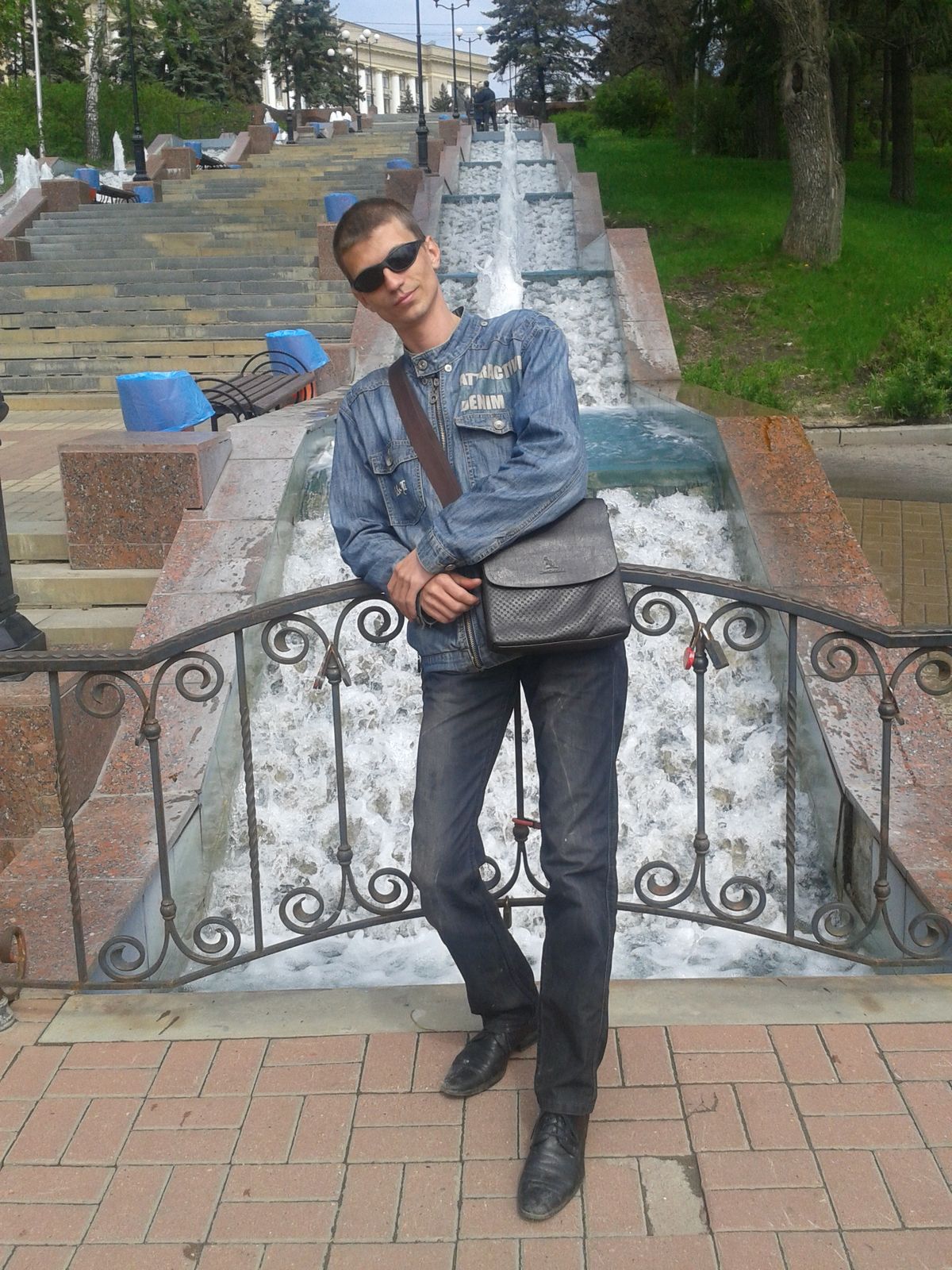 Максим Константинов