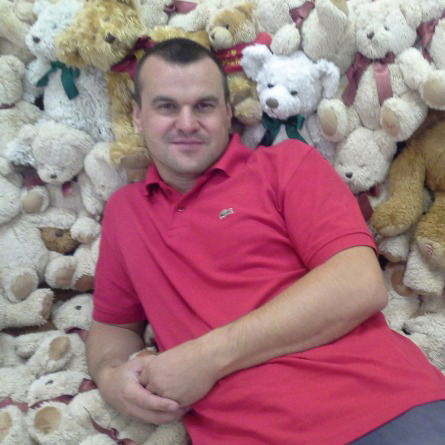 Виталик Серов