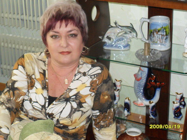 Елена Яновская