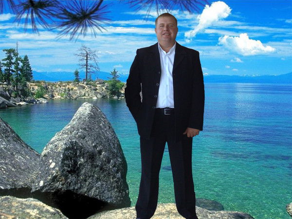 Игорь Емельянов