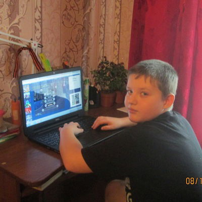 Саша Андреев