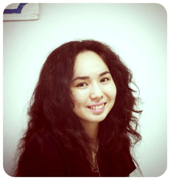 Асия Мукурова