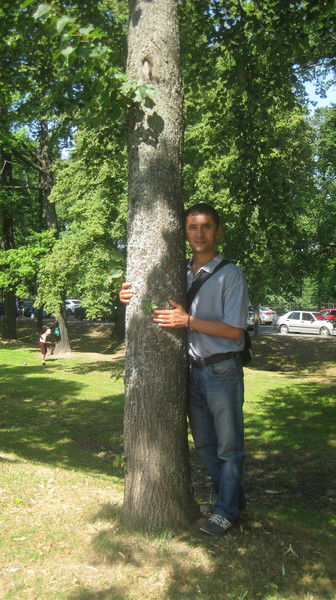 Виктор Ушахин