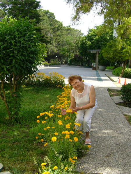 Лена Мухамединова