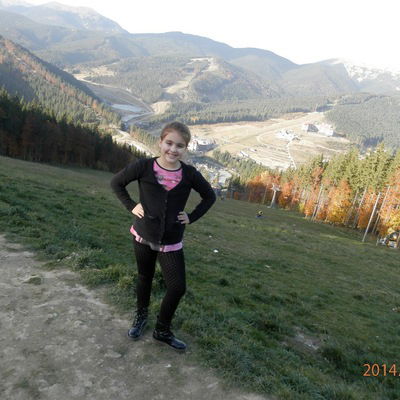 Катя Бортник