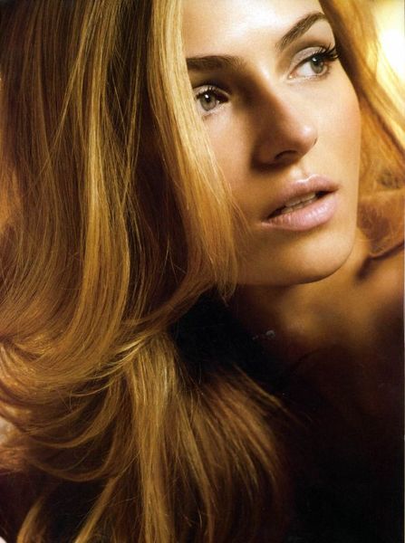 Она Самая ..........