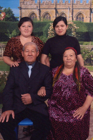 Джура Халияров