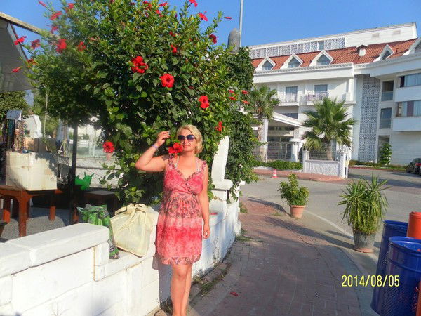 Лена Размыслова