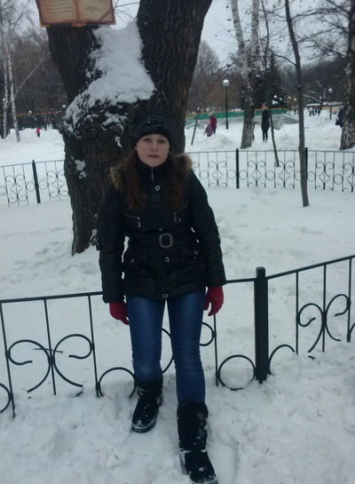 Настя Комарова