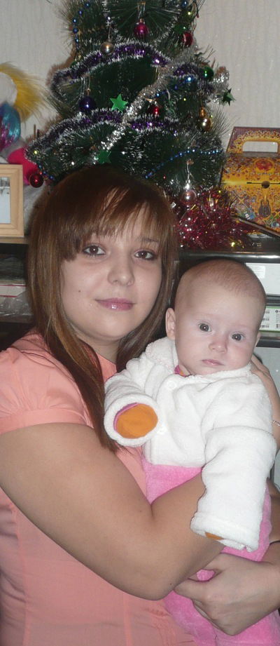 Оленька Мисюкова