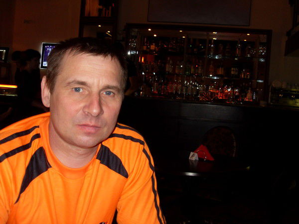 Виталий Казначеев