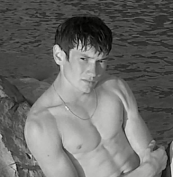 Эдуард Попов