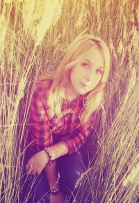 Юля Вараева