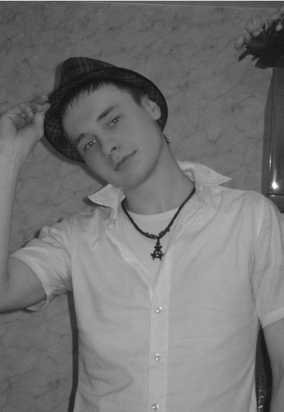 Антон Смолин