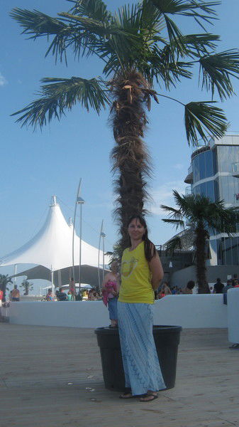 Юля Изотова