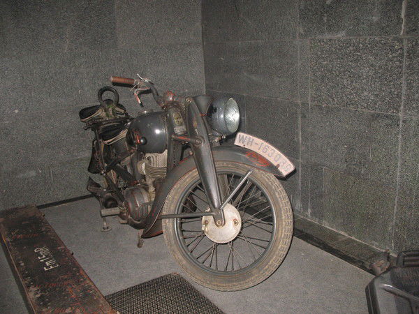 Александр Иванов