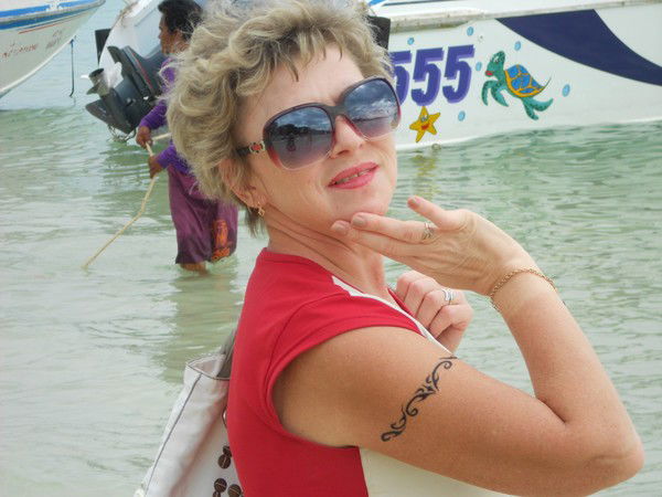 Марина Попова