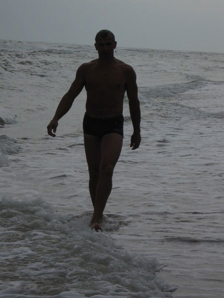 Сурен Новиков