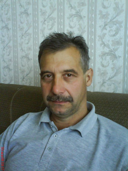 Александр Плотников