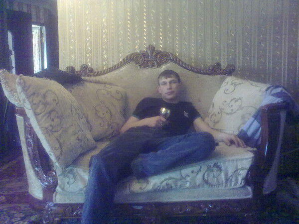 Виктор Разумов