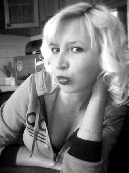 Наташа Исакова