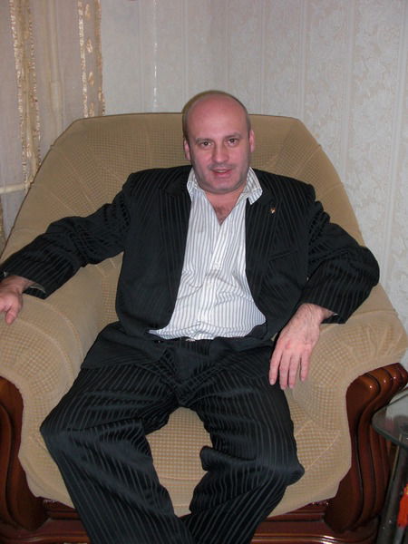 Артур Петров