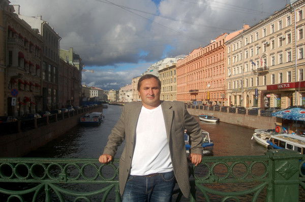 Эдуард Сакаш