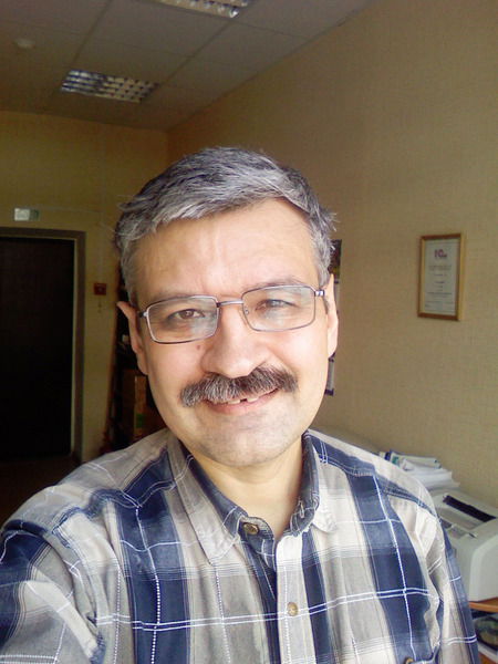 Александр Кузнецов