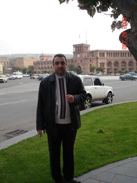 Тигран Папикян