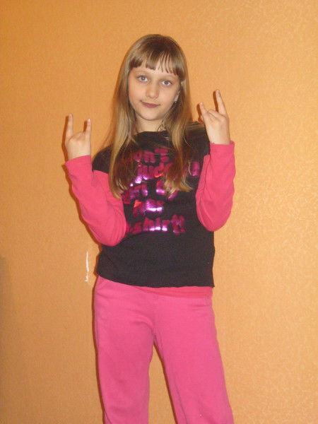 Настя Постоловская