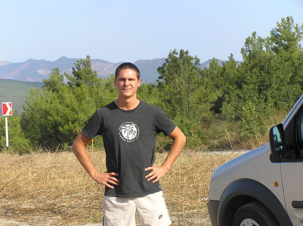 Неизвестно Неизвестно