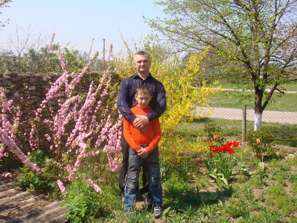 Александр Иващенко