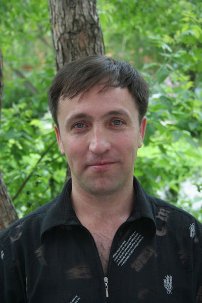 Алексей Заровнятных