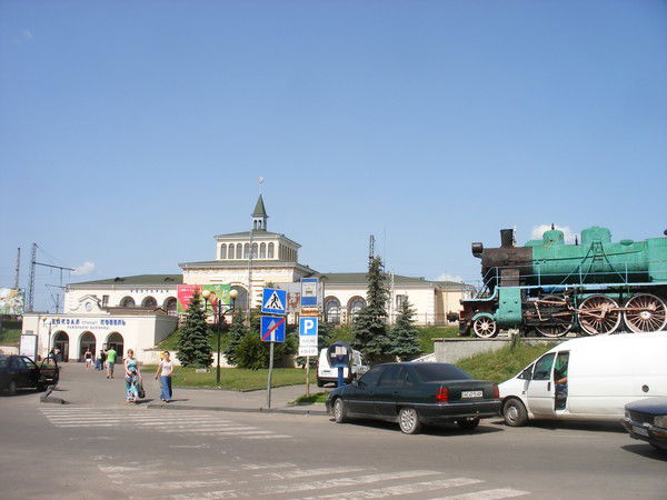 Генадій Сарапин