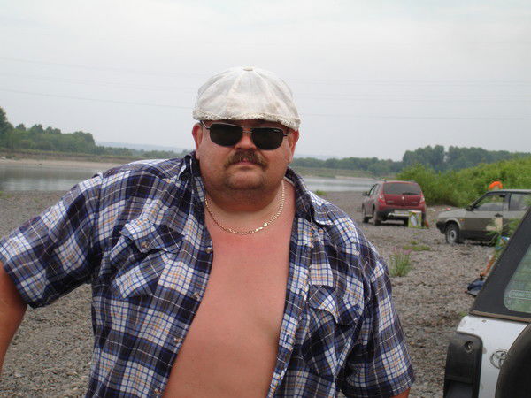 Павел Фролов