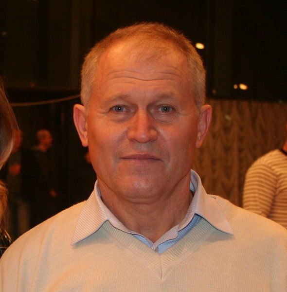 Неизвестно Неизвестно