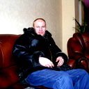 Олег Серов