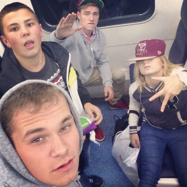 Максим Батов