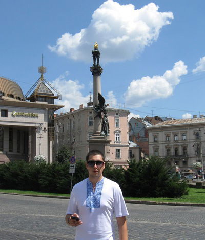 Саня Ярмоленко