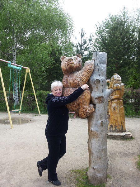 Наталья Попова