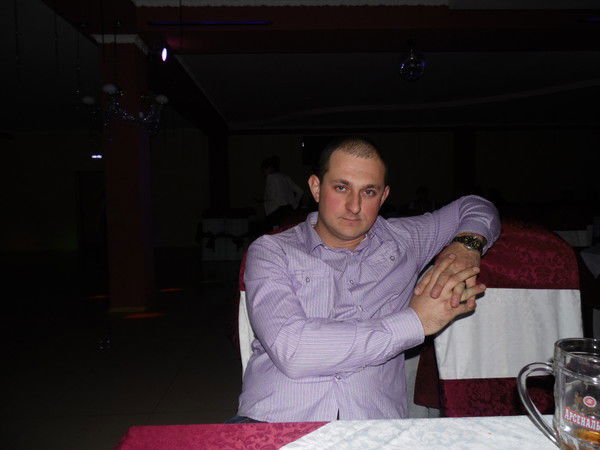 Дмитрий Бондарев