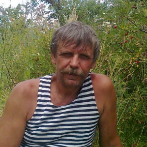 Павел Глушков