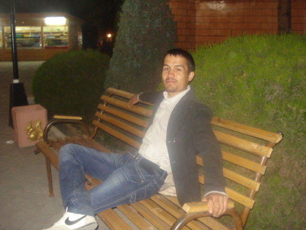 Сaрдор Aбдуллaeв