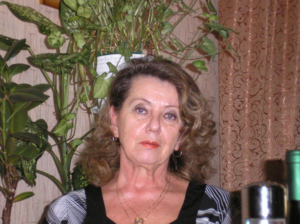 Людмила Власова