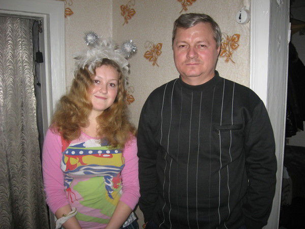 Александр Олейников